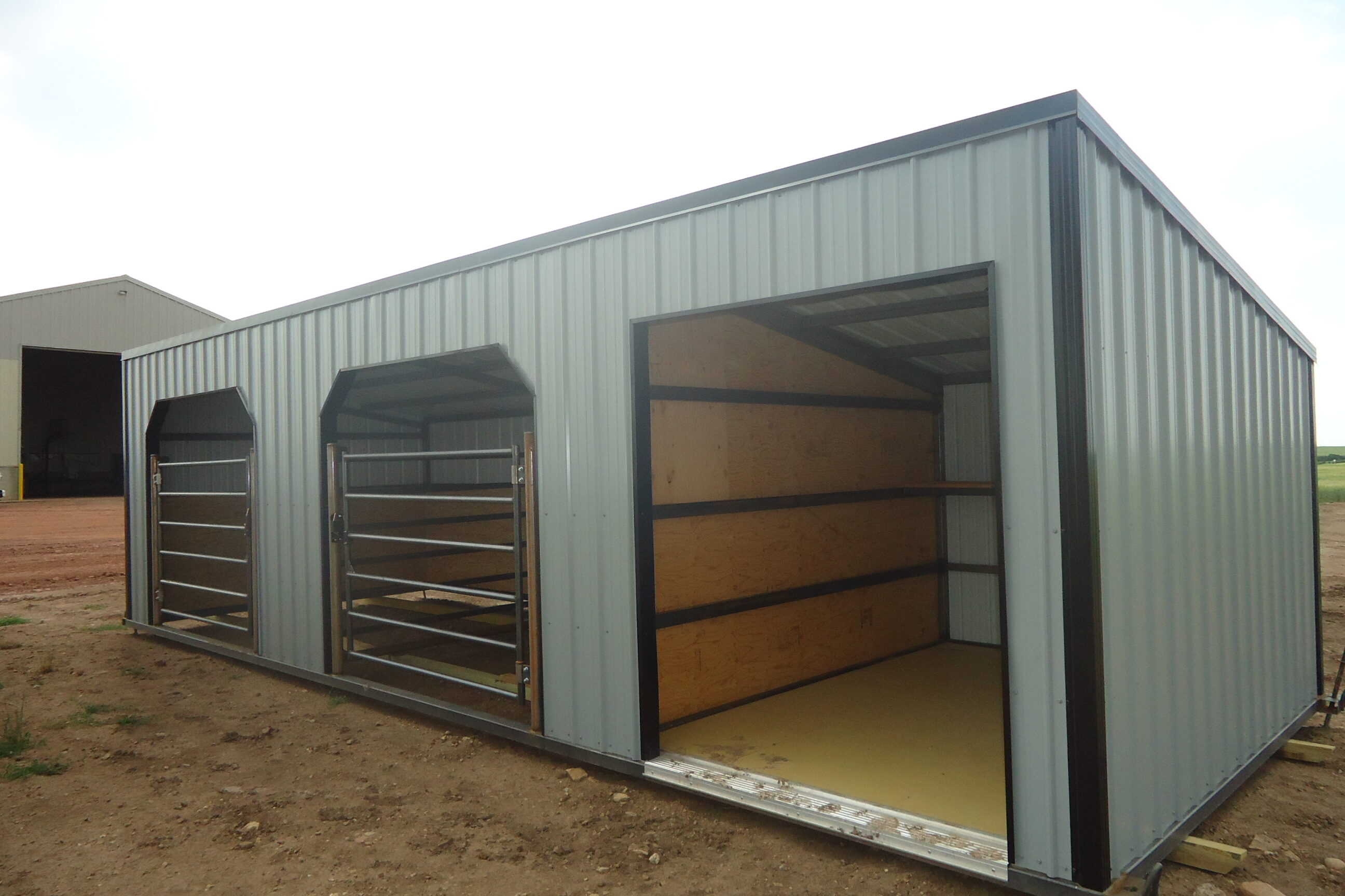 High-quality animal shelters for sale in Montana